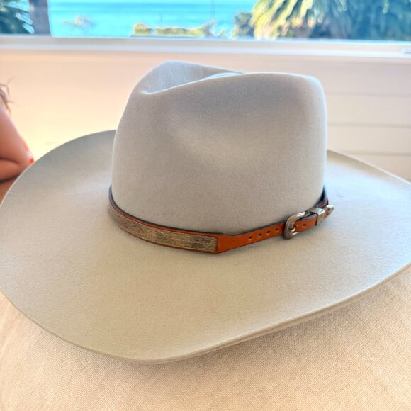 Burns Accessories - Burns Custom Hat with Sterling Silver Open Flat Silver Belly in Natural